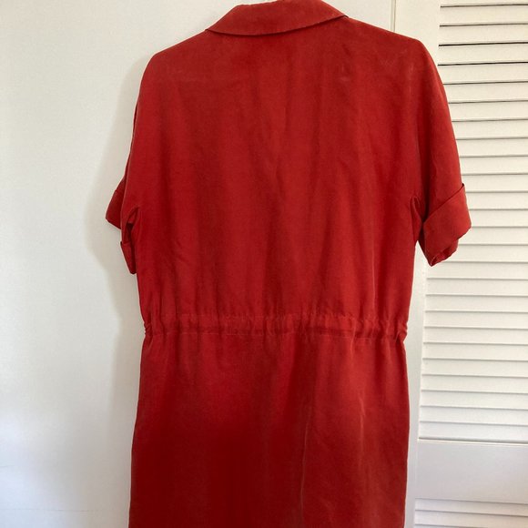 Dress - Picture 4 of 4